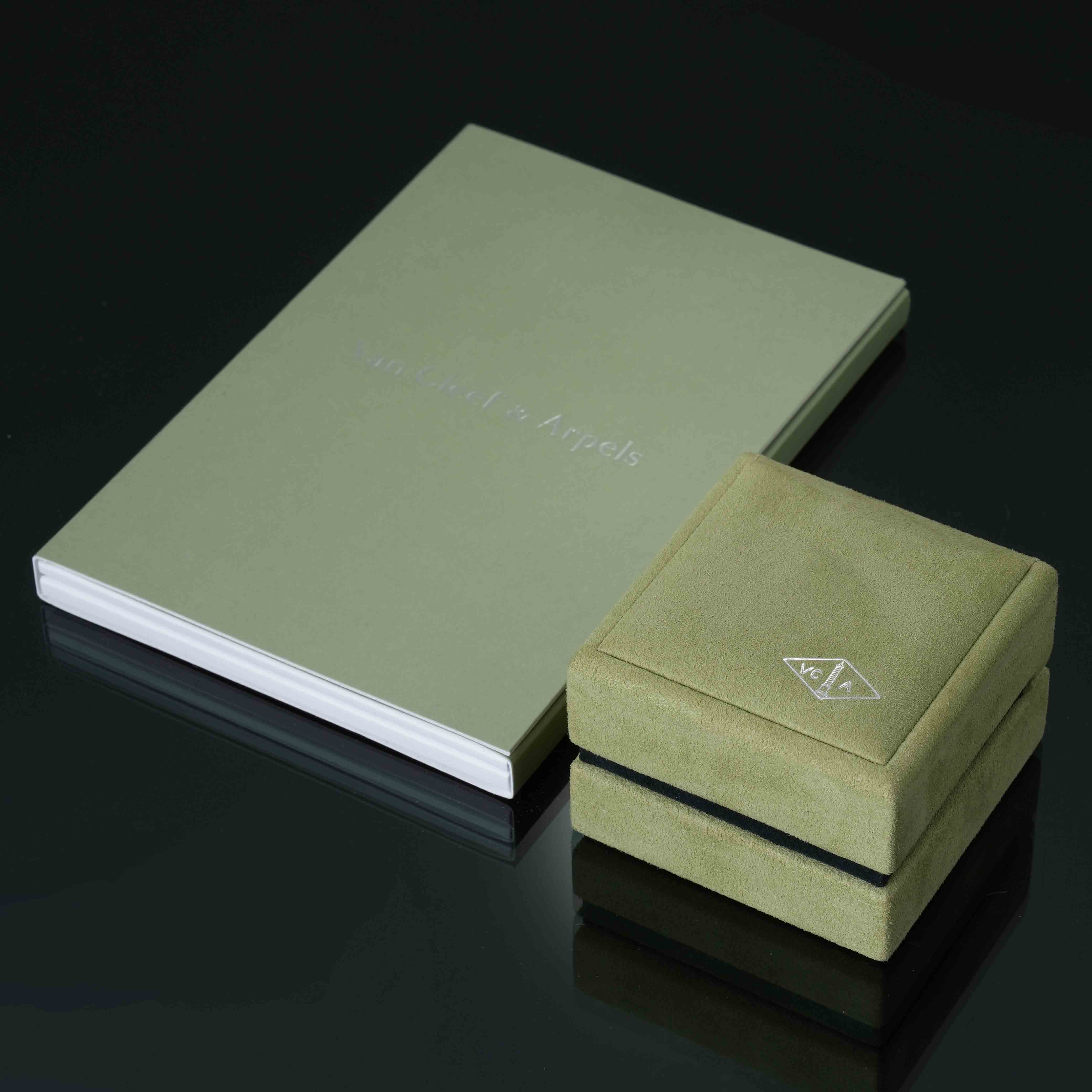 Van Cleef & Arpels(USED)반클리프앤아펠 빈티지 알함브라 다이아 네크리스